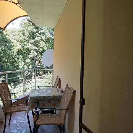 Apartment's Pita & Mare 3*