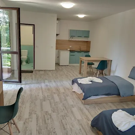 Pensiune Apartment's Pita & Mare 3*