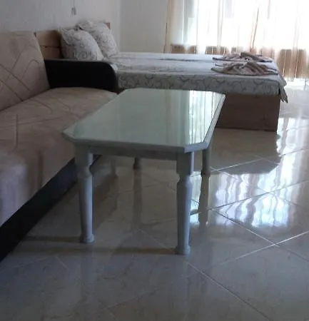 Gasthuis Apartment's Pita & Mare Kiten (Burgas)