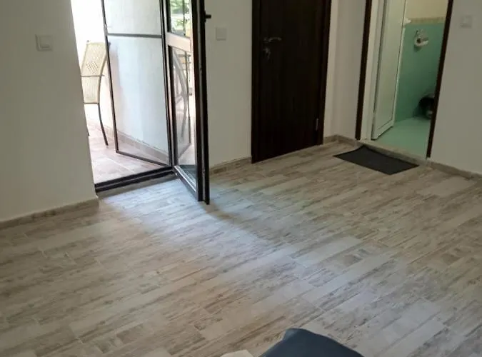 Apartment's Pita & Mare קיטן