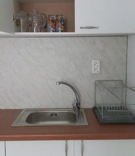 בית הארחה Apartment's Pita & Mare 3*