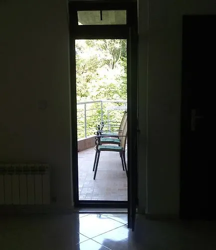 בית הארחה Apartment's Pita & Mare 3*