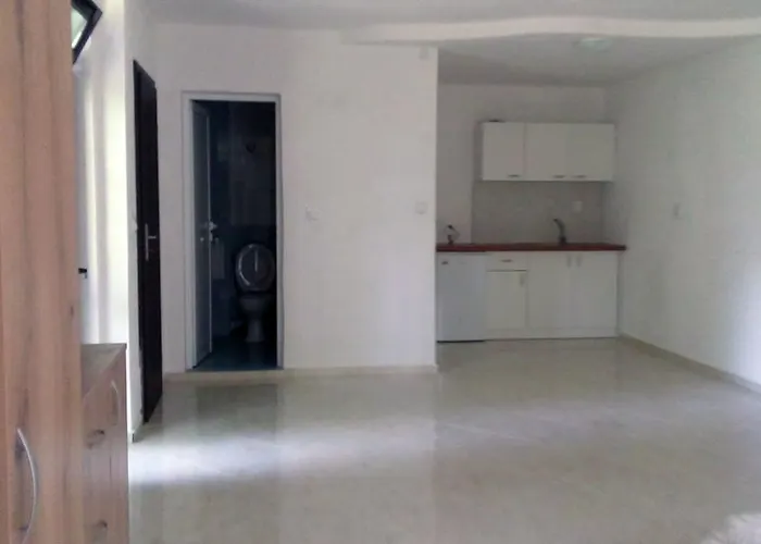 בית הארחה Apartment's Pita & Mare קיטן